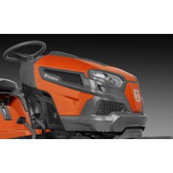 Steel hood
Hood in solid steel construction, guarantees reduced paint fade compared to plastic