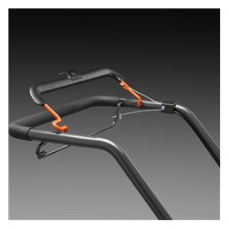 Ergonomic angle of the handlebar in combination with easy to reach bail arms makes operation easy.
